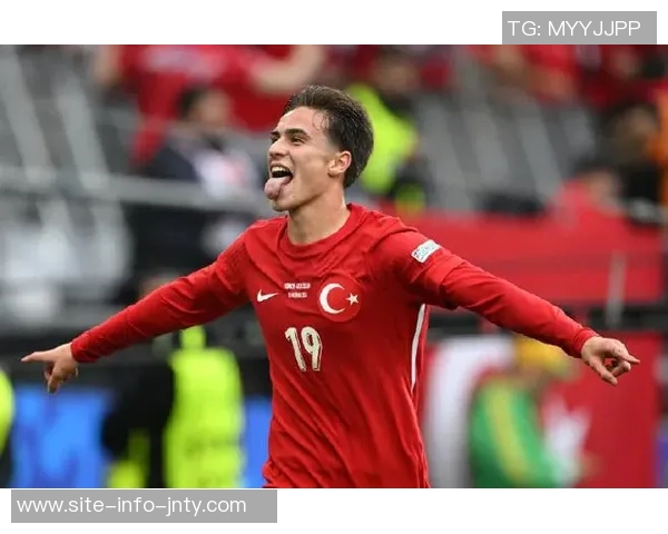 曼联明夏瞄准20岁天才伊尔迪兹计划豪掷9000万引援